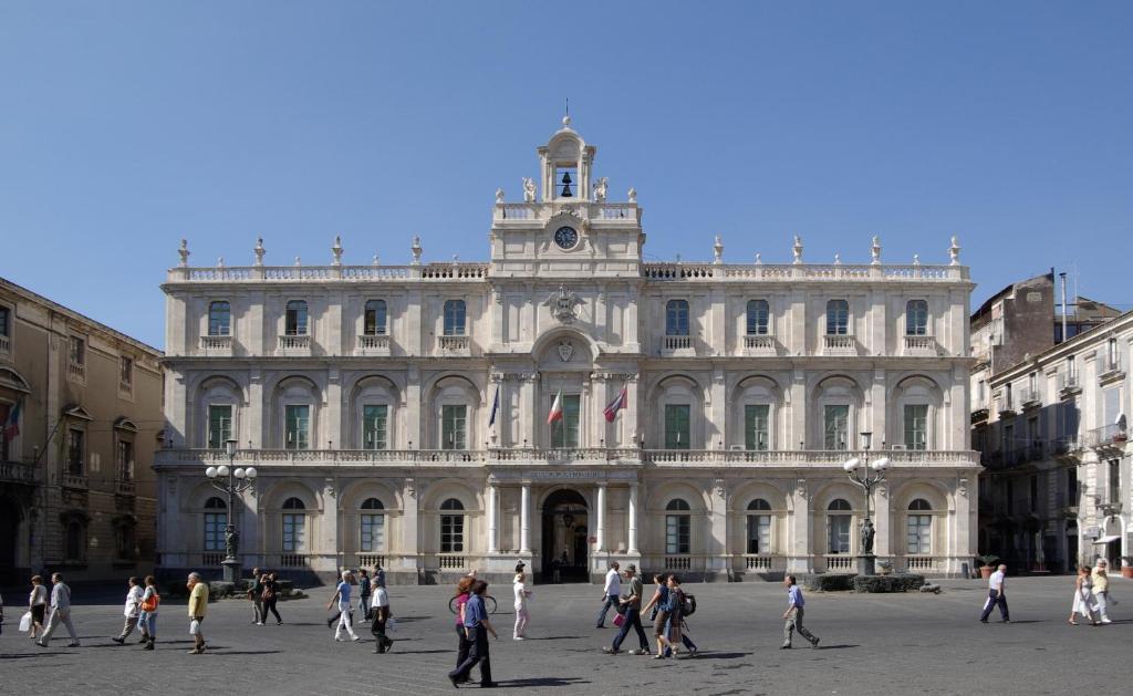 Politi Aparthotel Catania Eksteriør billede